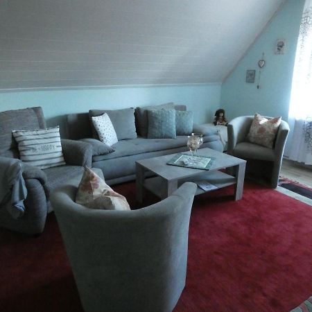 Ferienwohnung Am Schloss Reuterstadt Stavenhagen Extérieur photo