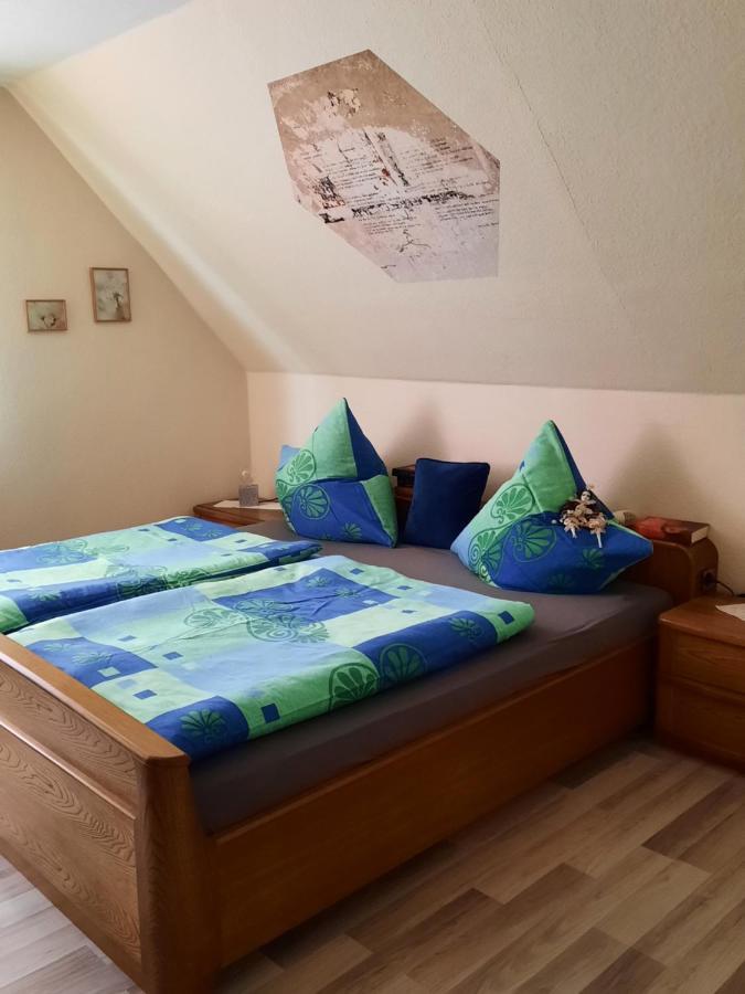 Ferienwohnung Am Schloss Reuterstadt Stavenhagen Extérieur photo