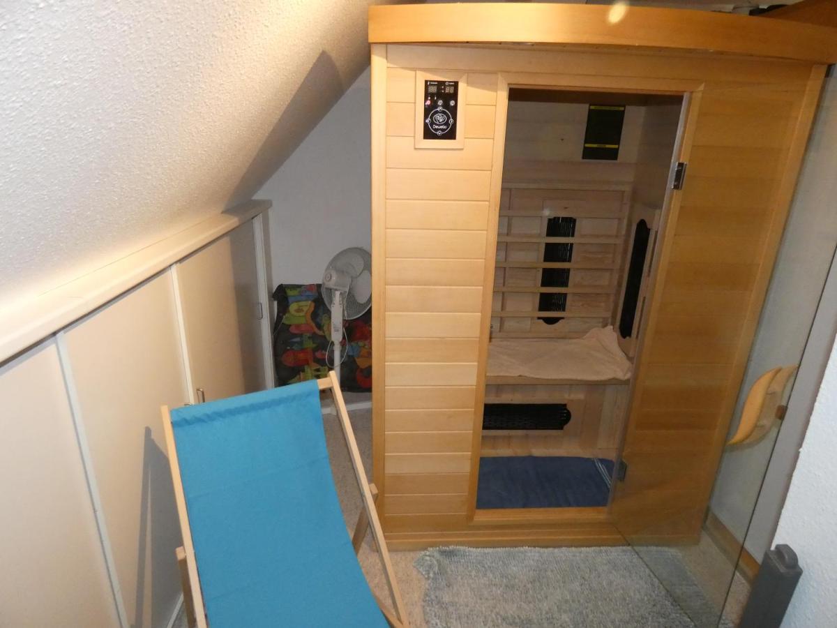 Ferienwohnung Am Schloss Reuterstadt Stavenhagen Extérieur photo